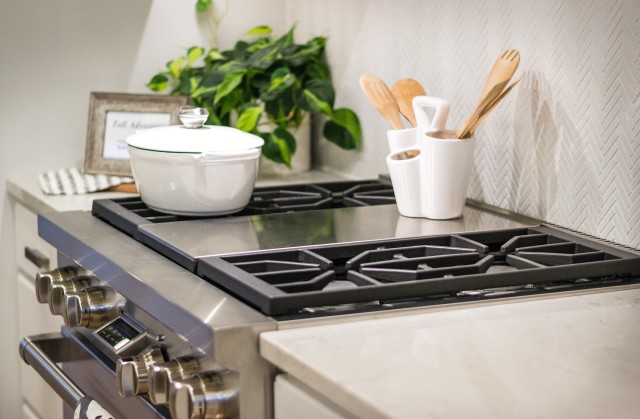 Kitchen-Stove-Repair--in-Taneytown-Maryland-kitchen-stove-repair-taneytown-maryland.jpg-image